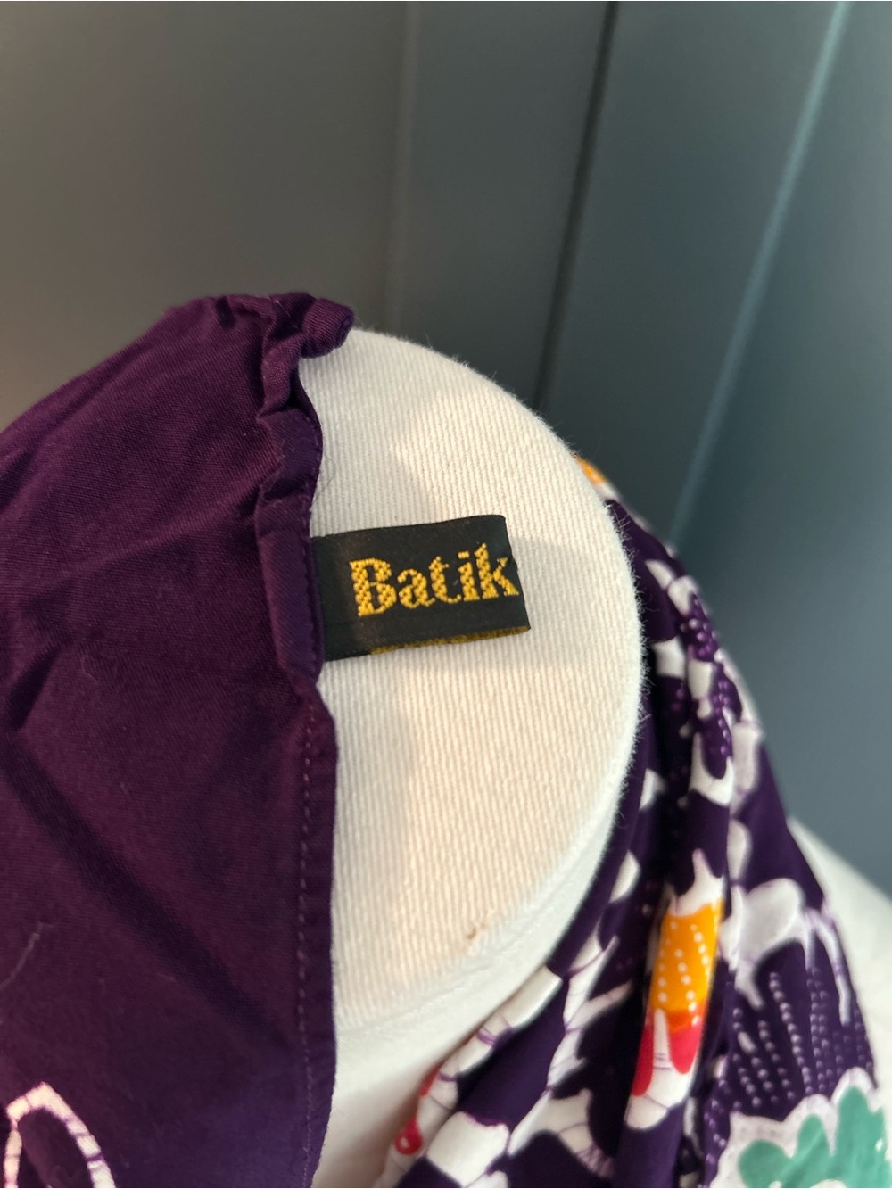 Batik Keris Scarf - Picture 4 of 6